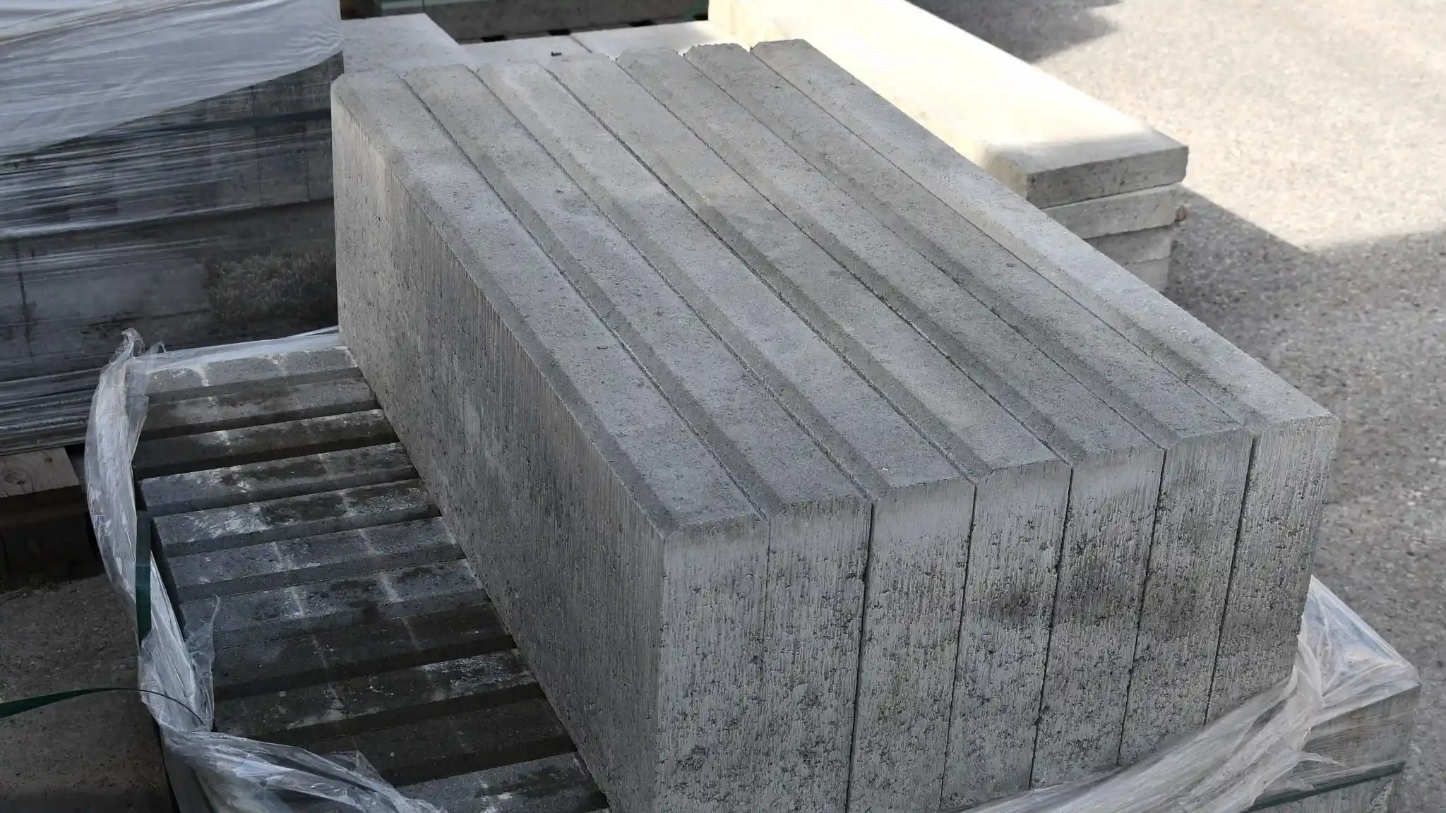 amenagement-exterieur-bordures-ciment